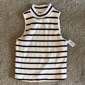 Old Navy Black and White Ribbed Tank Top